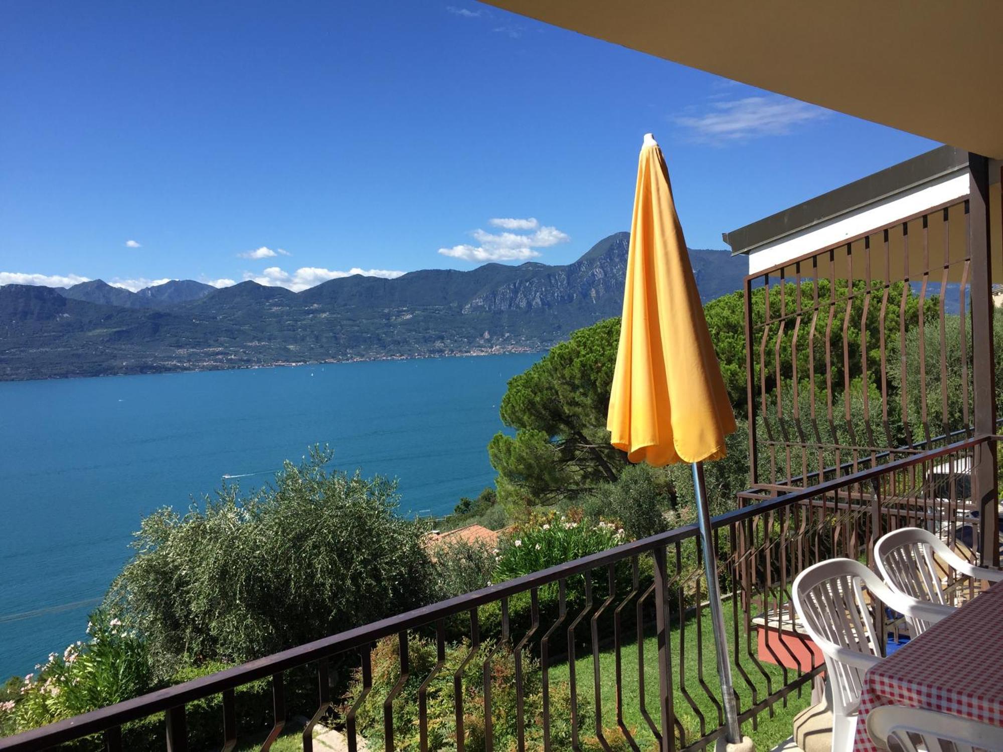 Appartamenti Gianni Torri Del Benaco Exterior foto